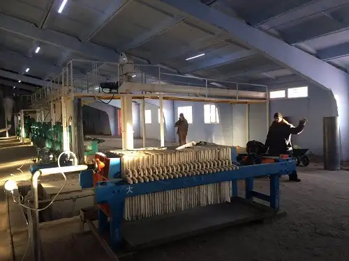 Plate frame filter for sunflower oil refining